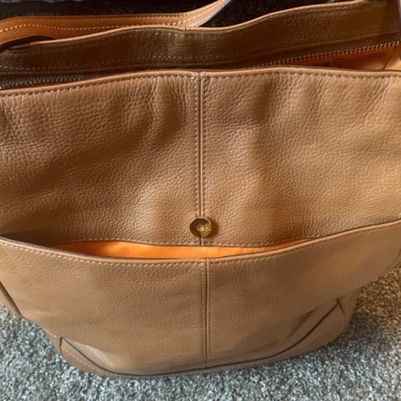 Coach Park Genuine Leather Tote Style F23662 - Picture 7 of 8